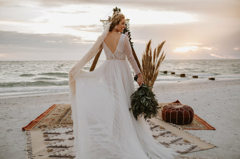 honeymoon-island-state-park-beach-wedding-vow-renewal-florida-beaches-boho-wedding-renewal-jessy-jared51.jpg