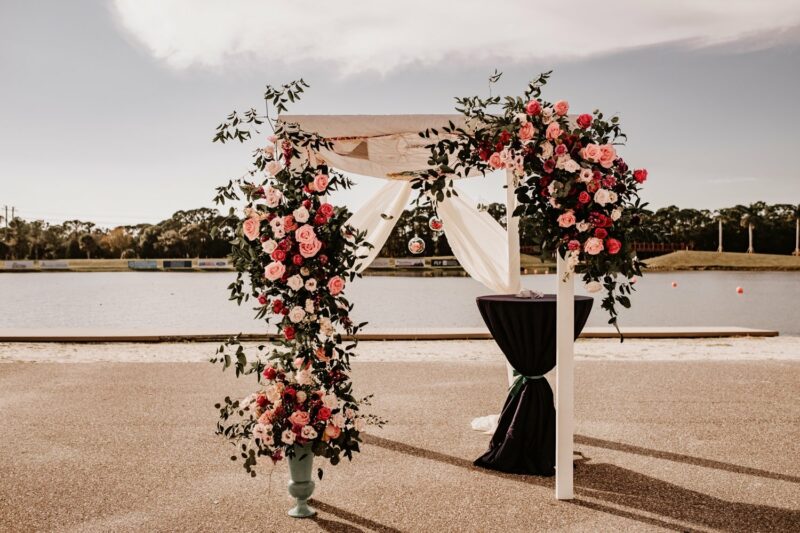 nathan-benderson-park-wedding-sarasota-florida-waterfront-wedding-venue-vintage-classic-florida-wedding-sarasota-wedding-photographer-tampa-wedding-photographer-sydney-scott-16.jpg