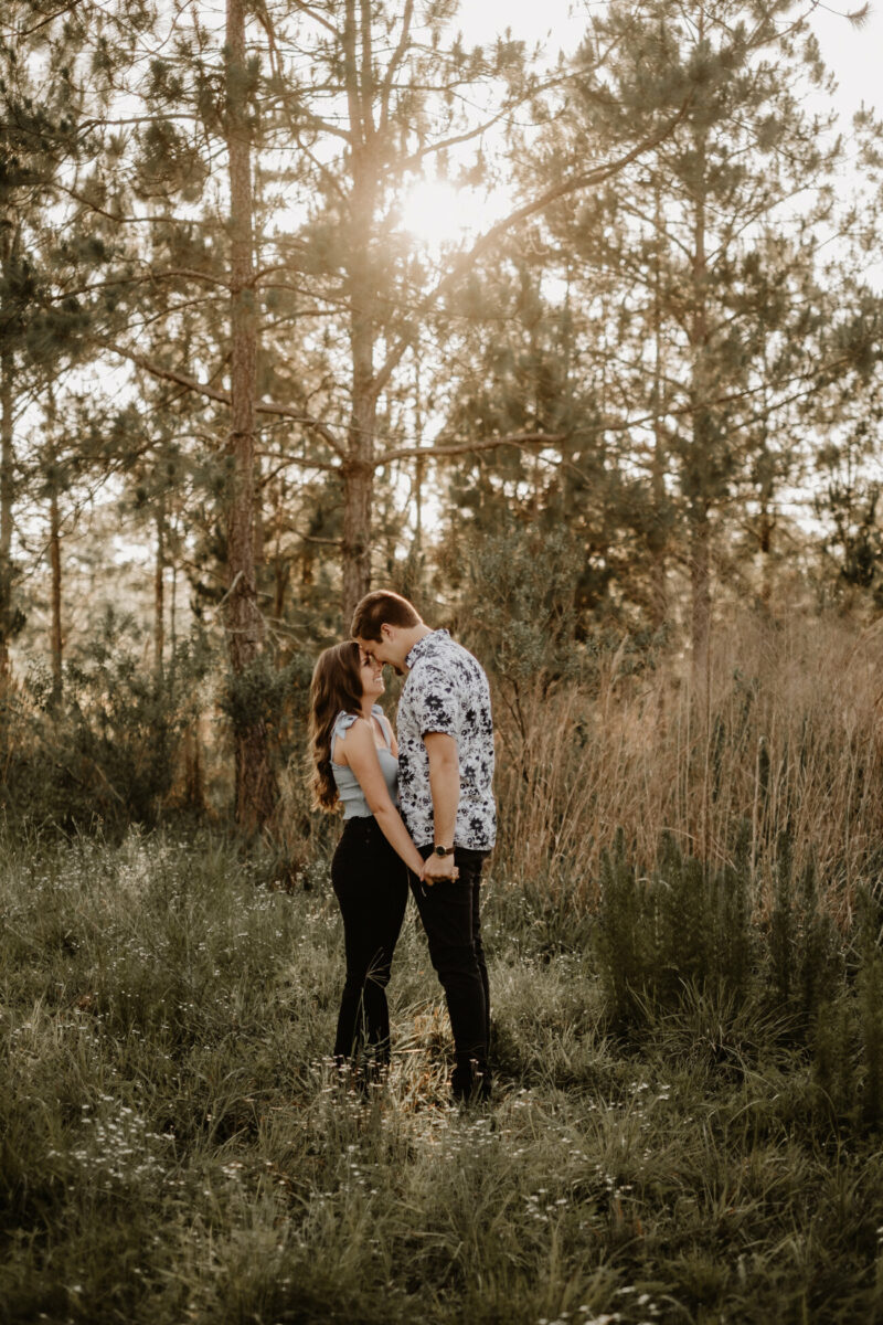 tampa-engagement-couples-rustic-woodsy-photos-1.jpg