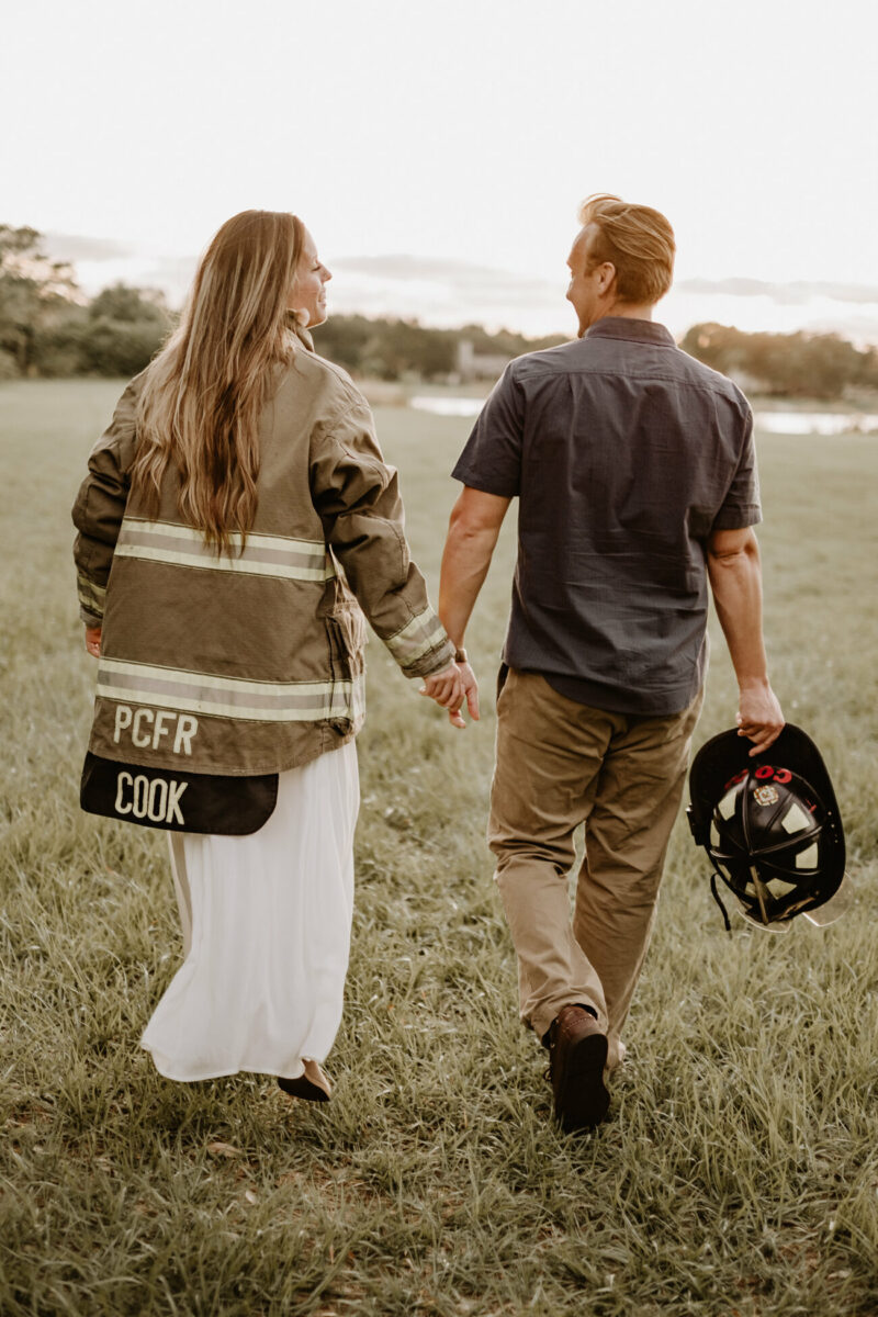 tampa-woodsy-rustic-engagement-session-photos-thomas-taylor-firefighter-nurse-44.jpg